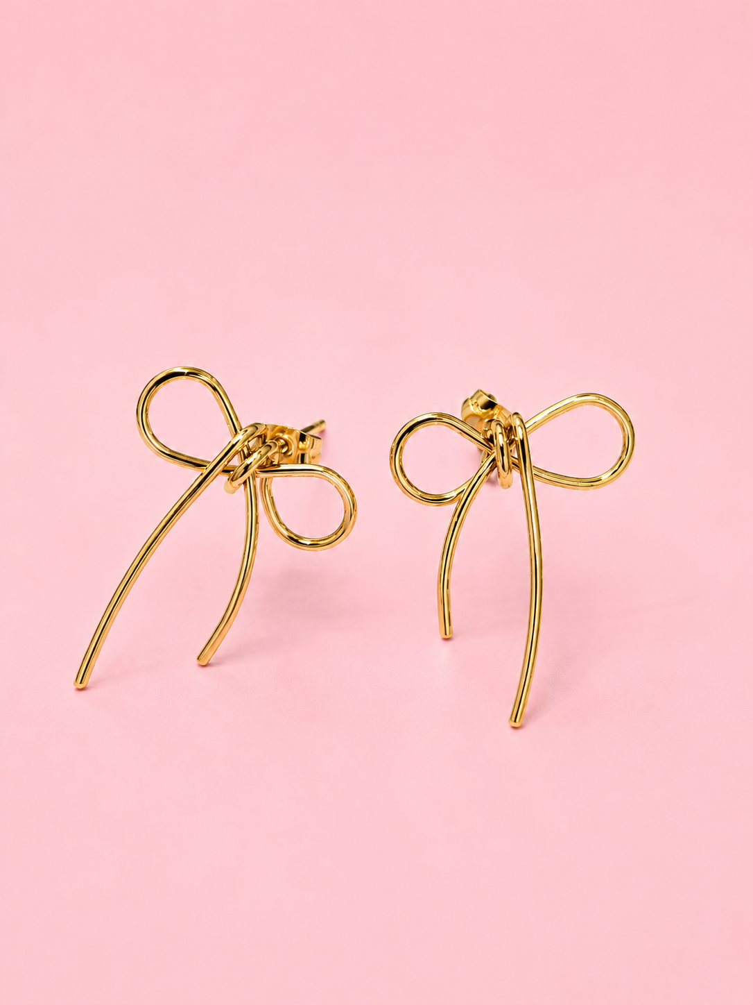 Ribbon Crush Studs