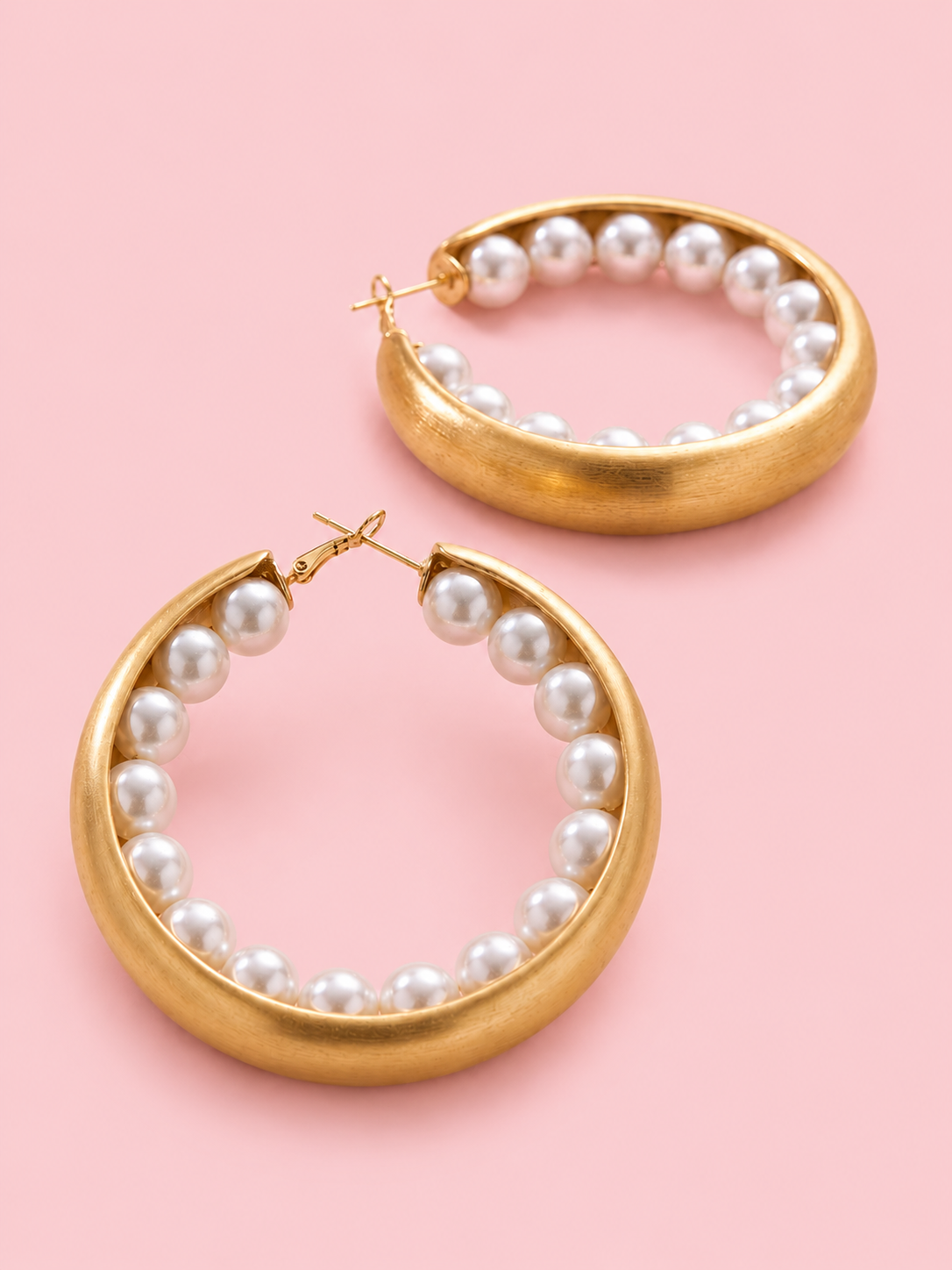 Luna Pearl Hoops